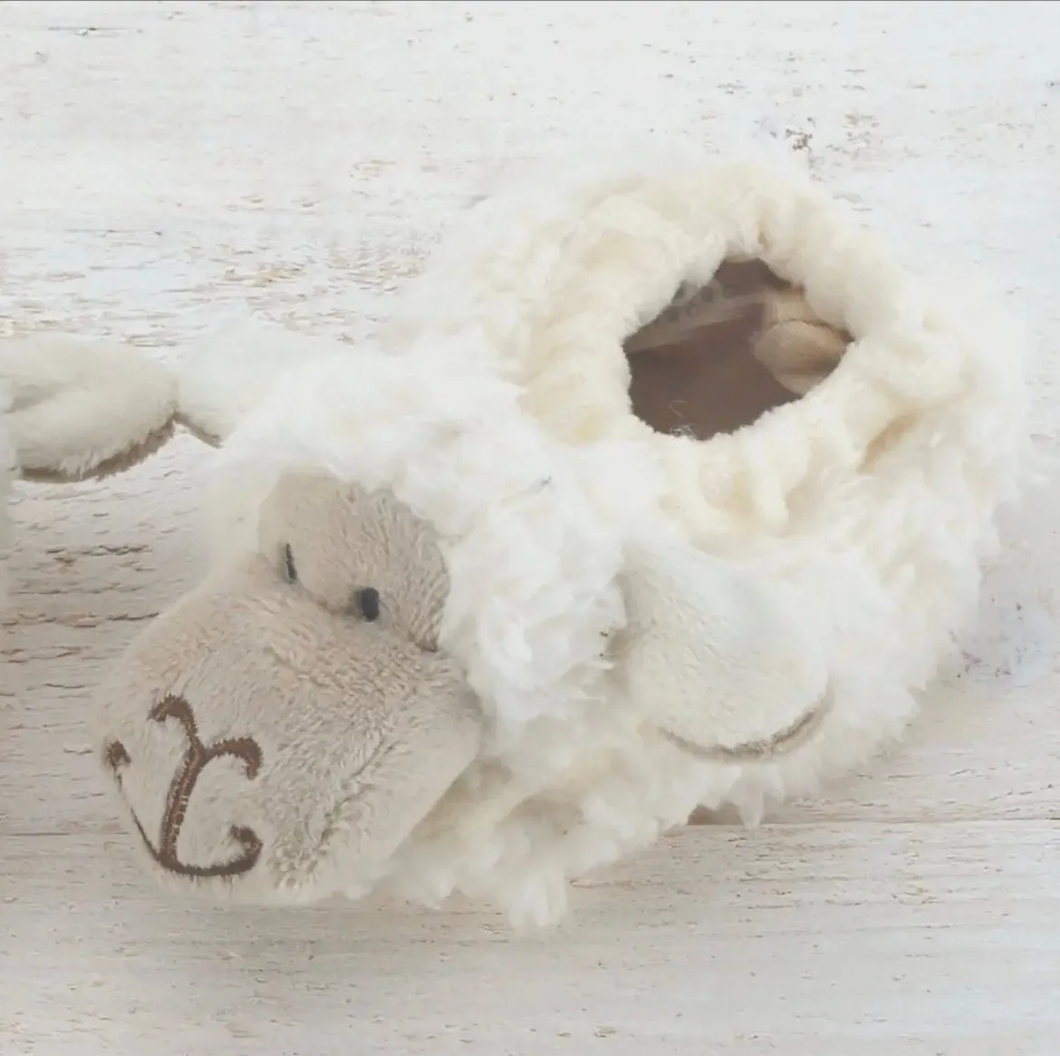 Soft Baby Animal Sheep Baby Booties, soft newborn baby slipper booties, slip on baby lamb booties, Baby Birthday Gift, Sheep Booties